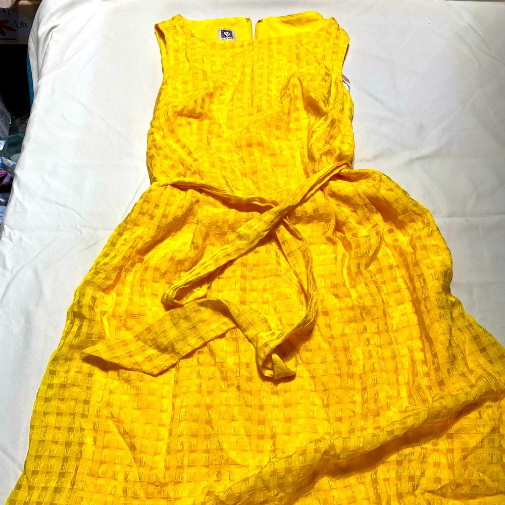 Anne Klein brand yellow midi dress with matching. Size 6